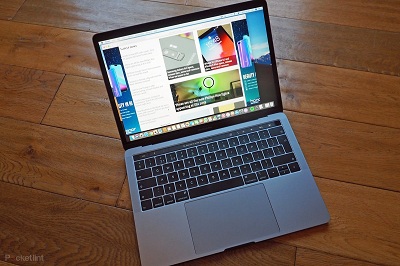 MacBook Pro with Touch Bar (13 inches)